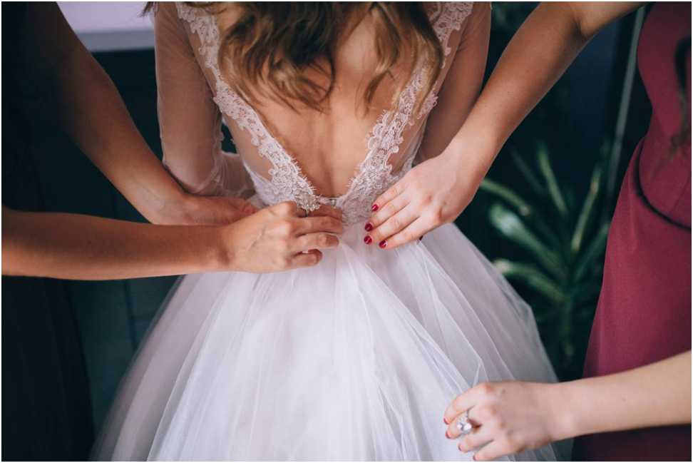 5 Reasons Why You Should Consider An A-Line Gown